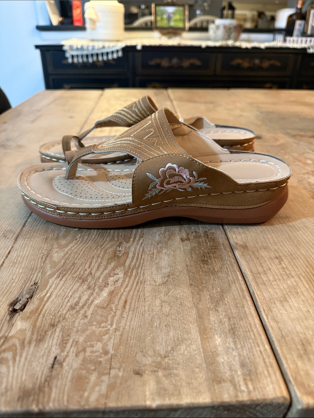 Women's Tan Floral Embroidered Slide Sandals